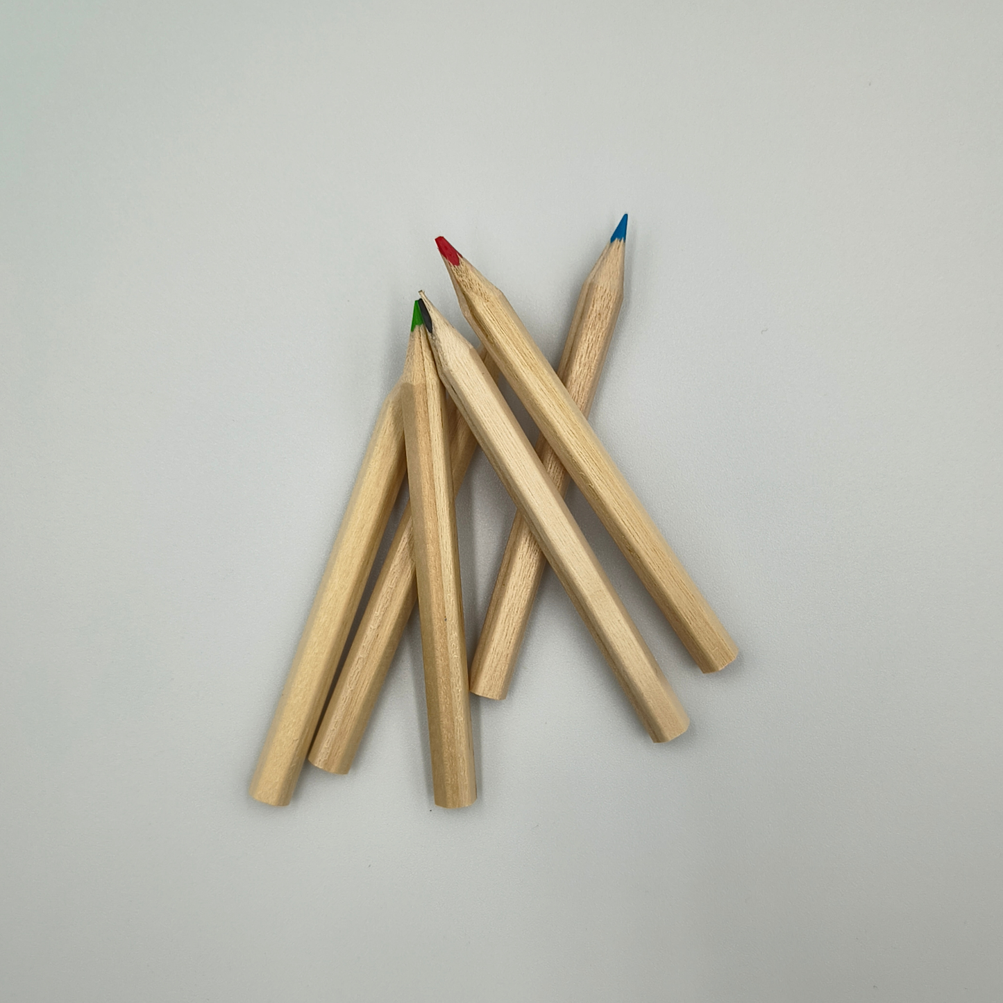 6 Half-Size Colouring Pencils | Eco Cardboard Box | Compact Children’s Pencil Set